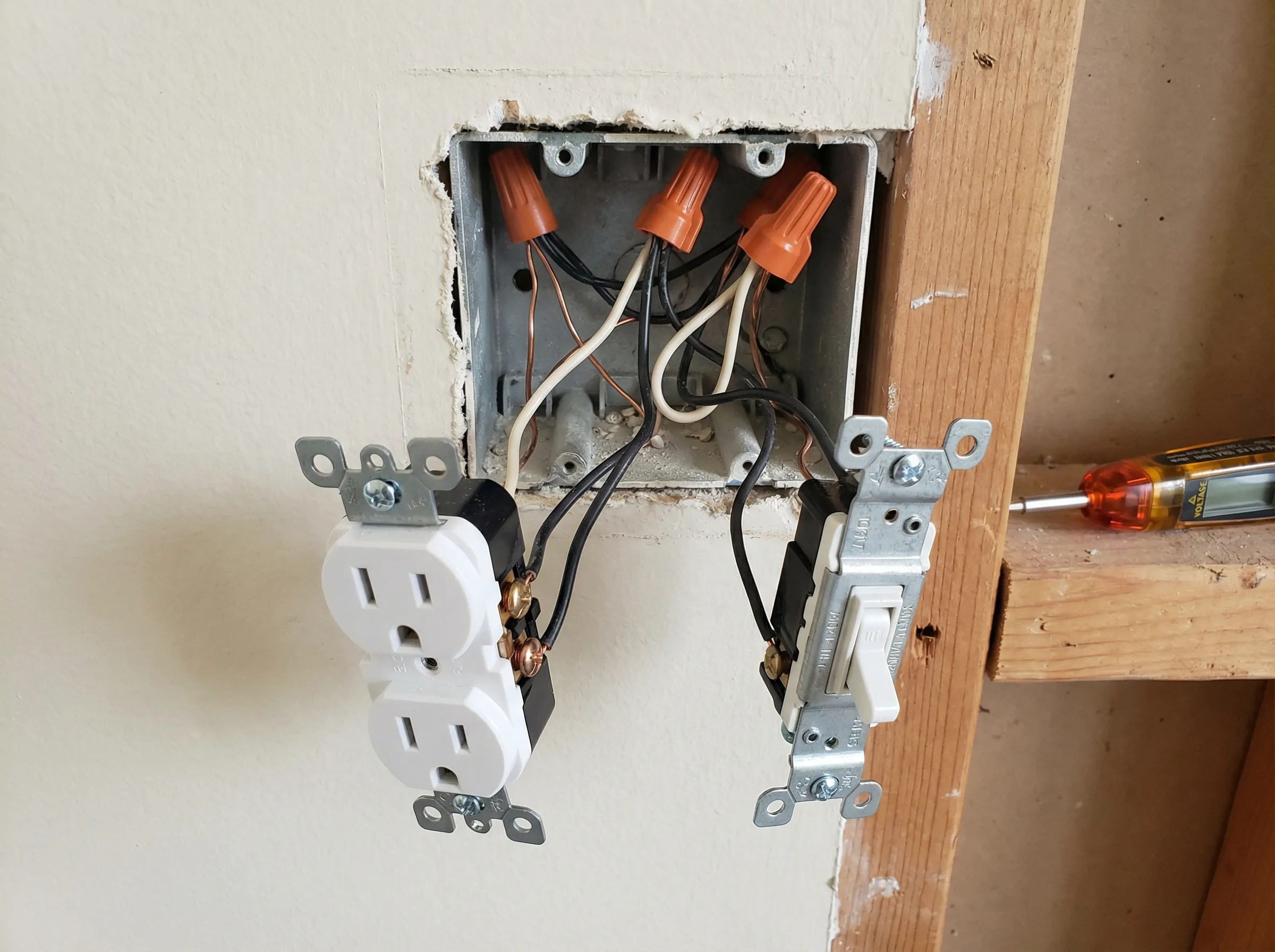 Safety Inspections in New Castle, DE by Plug and Play Electrical